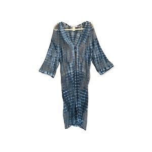 NEW AND NEVER BEEN WORN WOMEN’S COVER UP